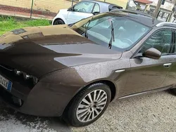 Grigio Usata 2007 Alfa Romeo 159 Exclusive Station wagon | 3600 € (Buon prezzo)
