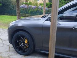 Grigio Usata 2019 Alfa Romeo Stelvio SUV | 27.000 € (Buon prezzo)