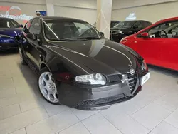 Nero metallico Usata 2003 Alfa Romeo 147 GTA Due volumi | 26.500 € (Cara)