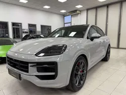 Grigio nardo Usata 2024 Porsche Cayenne Turbo GT SUV | 169.990 €