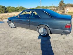 Usata 1989 Mercedes E300 Coupé | 8300 €