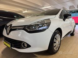 Bianco Usata 2014 Renault Clio IV Tre volumi | 6990 € (Cara)