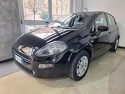 Blu Usata 2016 Fiat Punto Lounge Tre volumi | 5990 € (Ottimo prezzo)
