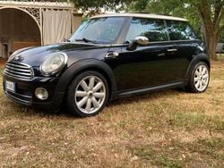 Nero Usata 2009 Mini Cooper D Chili Due volumi | 4999 € (Buon prezzo)