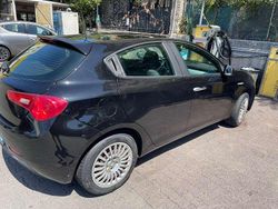 Usata 2013 Alfa Romeo Giulietta Due volumi | 5300 € (Super prezzo)