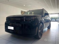 Abyss black pearl Usata 2025 Hyundai Santa Fe SUV | 48.900 € (Molto cara)