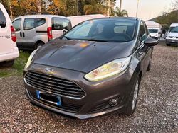 Grigio Usata 2016 Ford Fiesta Titanium Tre volumi | 6500 €
