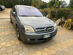 Grigio Usata 2003 Opel Vectra Tre volumi | 2000 € (Buon prezzo)