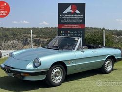 Verde chiaro Usata 1983 Alfa Romeo Spider Cabrio | 15.700 €