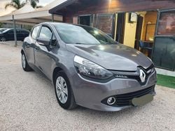 Marrone Usata 2014 Renault Clio IV Tre volumi | 7000 € (Molto cara)