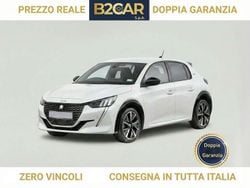 Bianco Usata 2020 Peugeot 208 Active Due volumi | 11.800 € (Ottimo prezzo)