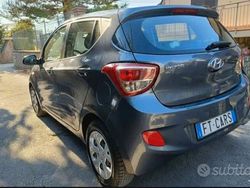 Grigio Usata 2014 Hyundai i10 Due volumi | 3999 € (Ottimo prezzo)