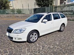 Bianco Usata 2011 Skoda Octavia Ambition Station wagon | 1999 € (Super prezzo)