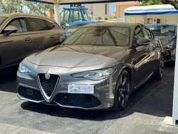 Marrone Usata 2017 Alfa Romeo Giulia Veloce Tre volumi | 22.990 € (Buon prezzo)