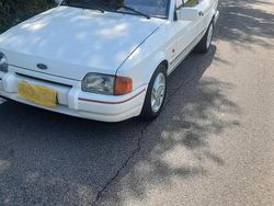 Bianco Usata 1989 Ford Escort Cabriolet Cabrio | 10.000 €