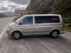 Oro Usata 2009 VW Multivan Comfortline Furgone | 17.000 € (Cara)