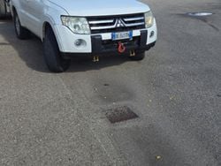 Bianco Usata 2007 Mitsubishi Pajero SUV | 8000 € (Ottimo prezzo)