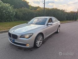 Argento Usata 2012 BMW 750 Tre volumi | 10.000 €