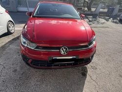 Rosso Usata 2023 VW Polo R-line Tre volumi | 17.000 € (Buon prezzo)