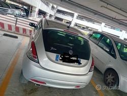 Usata 2020 Lancia Ypsilon Due volumi | 9500 € (Buon prezzo)