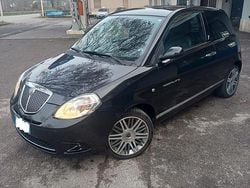 Nero Usata 2009 Lancia Ypsilon Due volumi | 3490 € (Buon prezzo)
