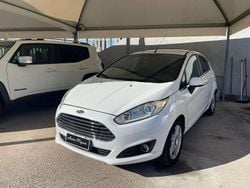 Bianco Usata 2014 Ford Fiesta Titanium Due volumi | 5900 € (Buon prezzo)
