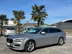 Grigio Usata 2018 Volvo V90 Momentum Station wagon | 17.900 € (Buon prezzo)