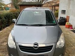 Grigio Usata 2010 Opel Agila Due volumi | 3980 € (Buon prezzo)