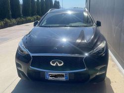 Nero Usata 2016 Infiniti Q30 Sport Tech Due volumi | 16.200 € (Cara)