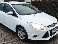 Bianco Usata 2012 Ford Focus Tre volumi | 4999 € (Ottimo prezzo)