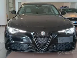 Nero Usata 2021 Alfa Romeo Giulia Sprint Sprint Coupé | 24.900 € (Buon prezzo)