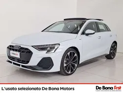 Bianco Nuova 2025 Audi A3 Sportback S-Line Tre volumi | 39.800 € (Ottimo prezzo)
