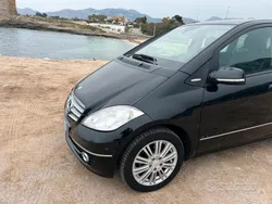 Usata 2011 Mercedes 180 Tre volumi | 3500 € (Super prezzo)