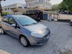 Usata 2009 Fiat Grande Punto Dynamic Due volumi | 1900 € (Super prezzo)