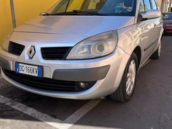 Grigio Usata 2007 Renault Scénic II Monovolume | 2500 € (Molto cara)