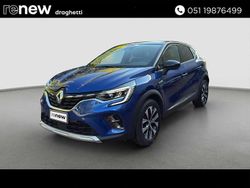 Blu scuro Usata 2024 Renault Captur Techno SUV | 17.900 € (Buon prezzo)
