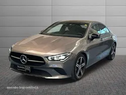 Grigio medio metallizzato Usata 2023 Mercedes CLA180 Tre volumi | 34.000 € (Buon prezzo)