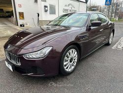 Rosso Usata 2015 Maserati Ghibli Tre volumi | 25.900 € (Super prezzo)