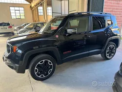 Usata 2015 Jeep Renegade SUV | 12.990 € (Buon prezzo)
