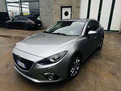 Grigio Usata 2016 Mazda 3 Exceed Tre volumi | 10.500 € (Cara)