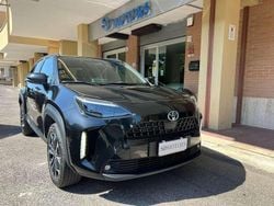 Nero Nuova 2025 Toyota Yaris Cross Trend SUV | 27.000 € (Buon prezzo)