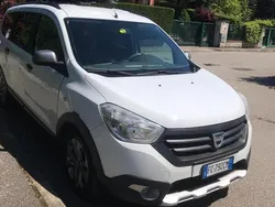 Usata 2016 Dacia Lodgy Monovolume | 11.000 €