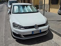 Bianco Usata 2014 VW Golf VII Highline Due volumi | 7500 € (Buon prezzo)