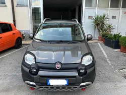 Grigio scuro Usata 2023 Fiat Panda Cross Cross Due volumi | 12.990 € (Buon prezzo)