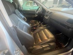 Argento Usata 2009 VW Golf VI Highline Tre volumi | 2800 € (Super prezzo)