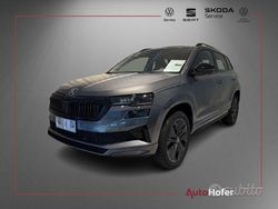 Grigio Nuova 2025 Skoda Karoq SportLine SUV | 36.750 € (Buon prezzo)