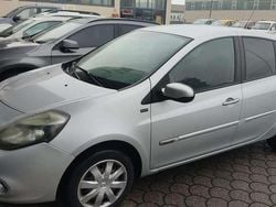 Other Usata 2012 Renault Clio III Dynamique Due volumi | 2700 € (Ottimo prezzo)