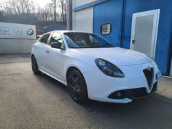 Bianco Usata 2017 Alfa Romeo Giulietta Veloce Tre volumi | 12.500 € (Buon prezzo)