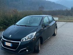 Grigio Usata 2019 Peugeot 208 Active Due volumi | 9800 € (Super prezzo)