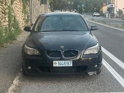 Nero Usata 2005 BMW 525 Efficient Dynamics Station wagon | 2200 €